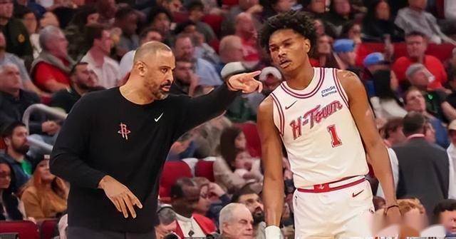 亚博-犹他爵士迎德甲关键赛；集结日止住颓势；底气十足；资深球员宣示担当的简单介绍-亚博